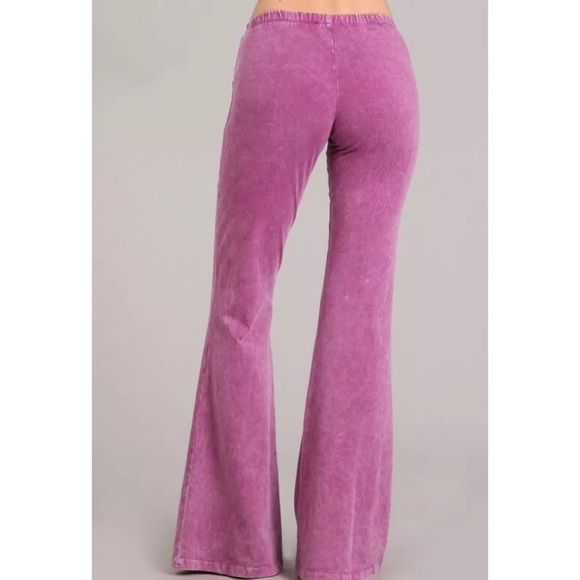 SOLD OUT Magenta Haze Boho Mineral Wash Flared Stretch Pant - Picture 4 of 6